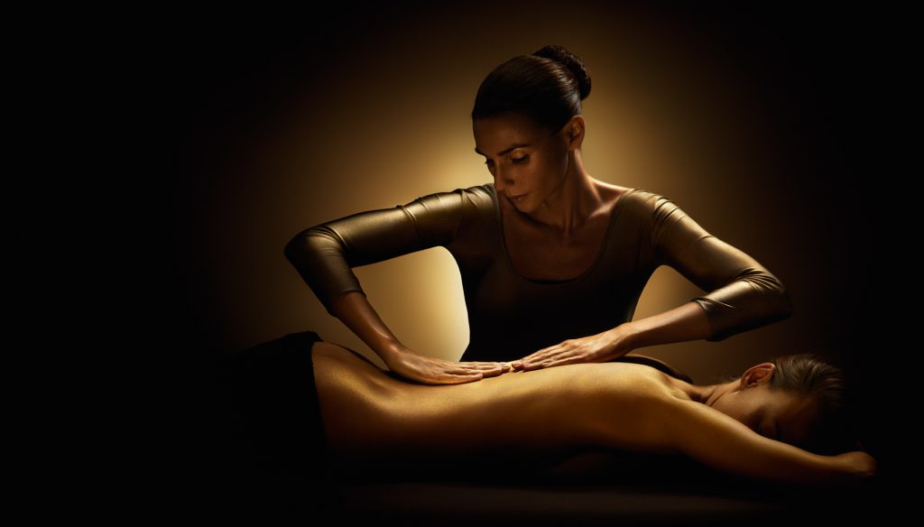 ‘Aromatherapy & Swedish Massage’